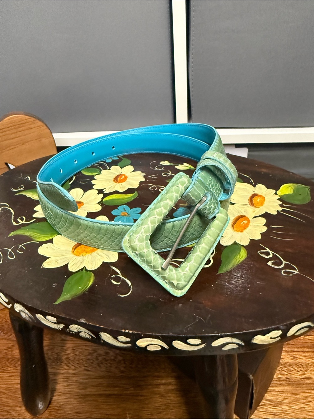 The Ritz Vintage Genuine Snakeskin Green Leather Belt with Turquoise Lining Lg